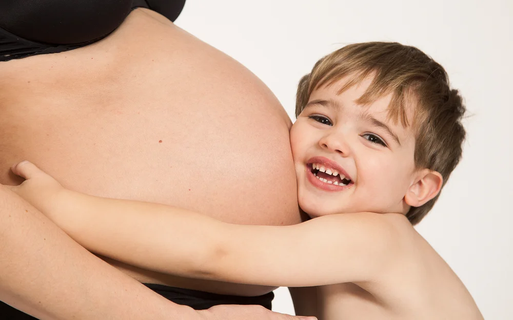 Gio & Bump Web.jpg